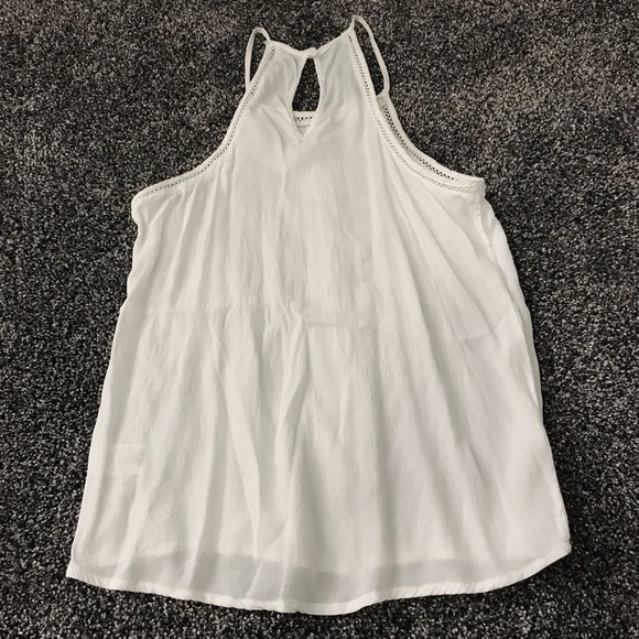 White Top - Picture 2 of 6